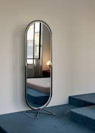 MIRRORS & VALET