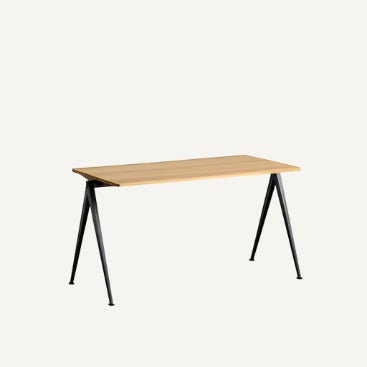 Pyramid Table 01 – Design Story