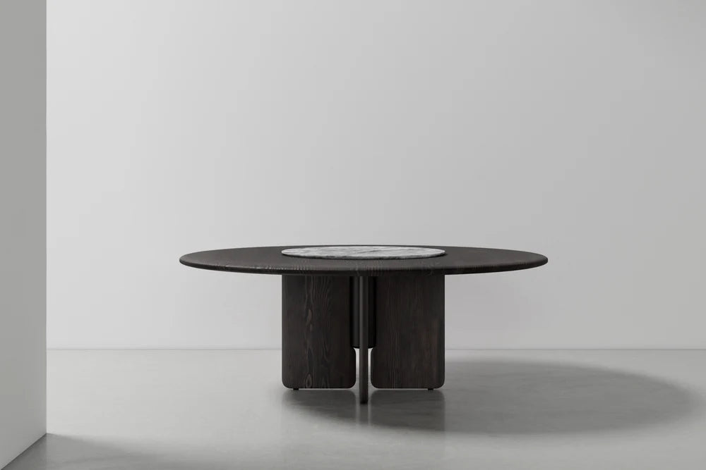 Faifo Round Table
