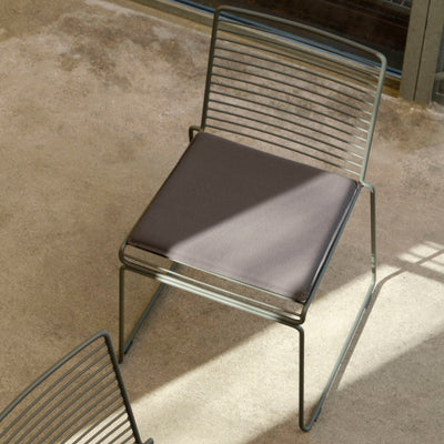 ヒーダイニングチェア