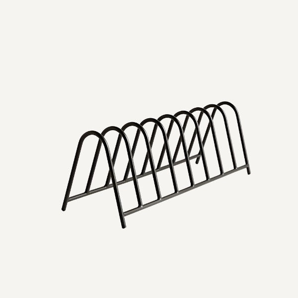 A trio of functional designs for draining the dishes, Shane Schneck’s Dish Drainer comprises a ridged melamine tray, steel plate rack and silicone cutlery holder. The contrasting shapes, materials and colours add visual interest to this everyday kitchen essential.