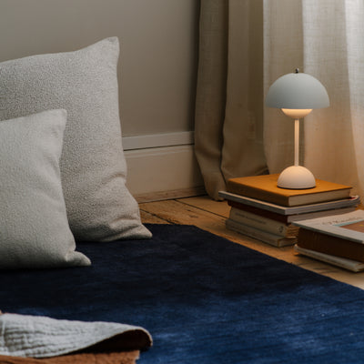 Flowerpot VP9 Portable Lamp