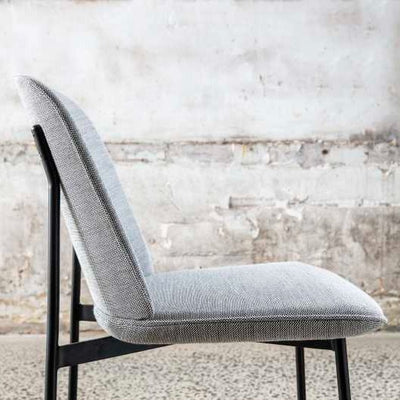 크로포드 소프트 다이닝 체어