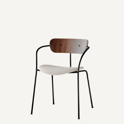 パビリオン AV4 (予約注文)