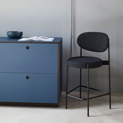 시리즈 430 바 스툴(예약 주문)