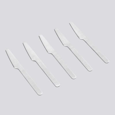 Designed by Swiss design studio BIG-GAME, Everyday Cutlery is an cutlery series comprising plain knives, forks, spoons and teaspoons. It is made in durable stainless steel with silver or gold finish. 